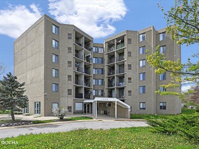 1750 N Marywood Ave APT 501