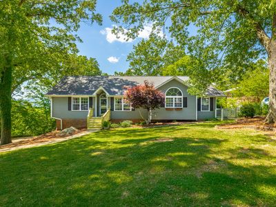 1239 Marijon Dr