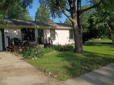 Property at 202 E 4th St, Edgerton, KS