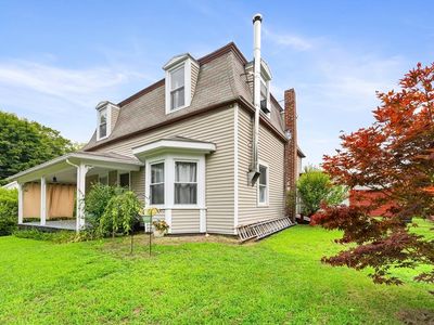 26 Eddy St