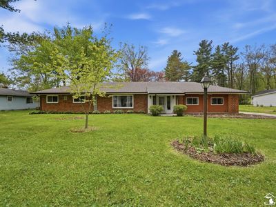 4289 W Erie Rd