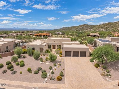 6134 W Seven Saguaros Cir
