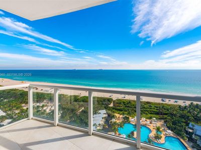 50 S Pointe Dr #1201/08