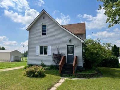 317 Minnesota Ave E