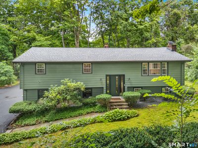 844 Middletown Avenue