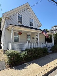 38 Cherry St