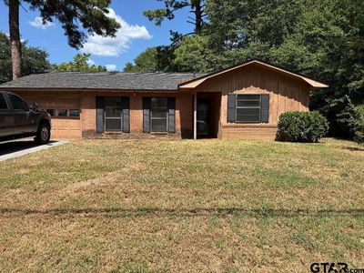2632 Amy Ln