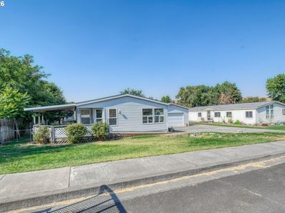 1345 SW 37th St