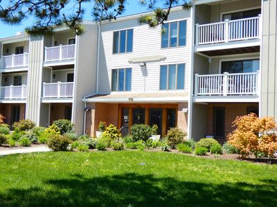 24 Old Colony Way APT 12