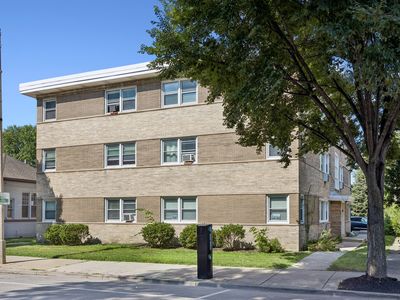 929 S Oak Park Ave APT 3NE