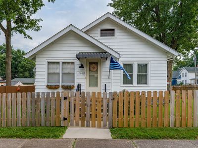 403 E High St