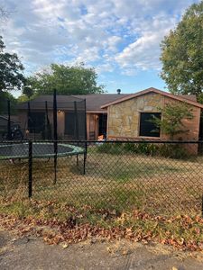 6057 Park Manor Dr