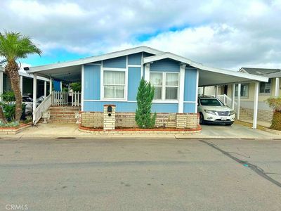 220-220 Palos Verdes Dr