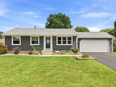 723 Dresden Dr