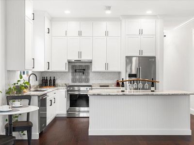 249 E Intendencia St