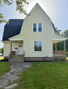 38 Belmont Ave