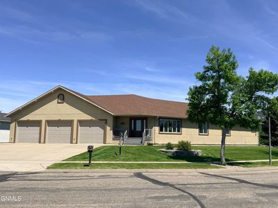 2781 Promontory Dr