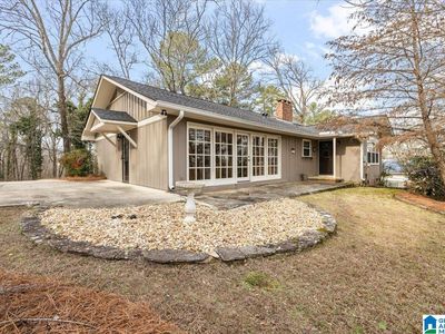 115 Mountain Dr