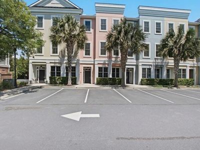 656 Coleman Blvd Unit 402