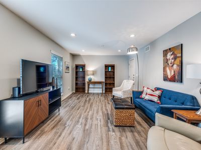 Property at 5326 Fleetwood Oaks Dr #147, Dallas, TX