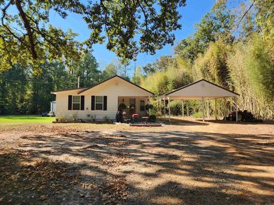 38 Gaslight Ln