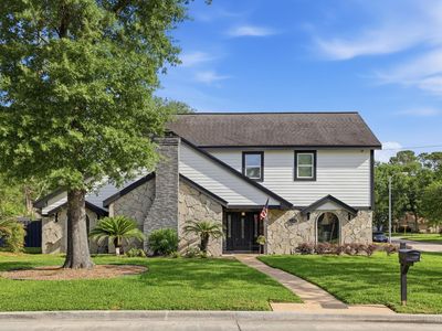15302 Falling Creek Dr