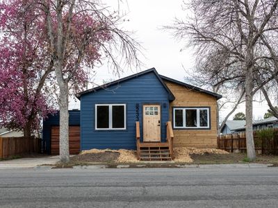 233 4th Ave N