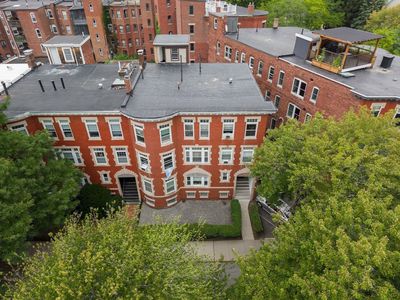 3 Strathmore Rd