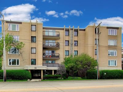 900 S River Rd APT 4B