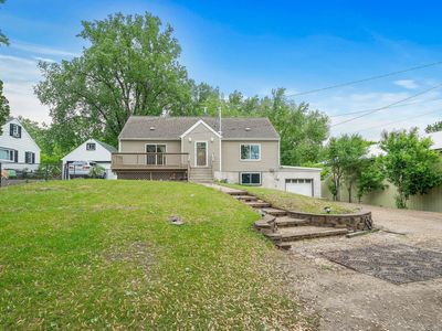 469 Little Canada Rd E