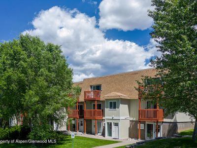1127 Colorado Ave
