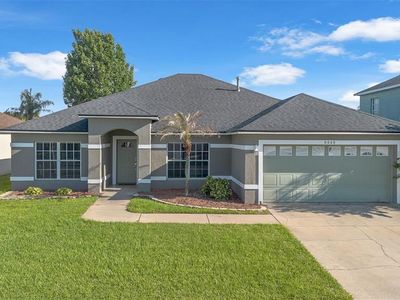 8060 WHITE CRANE COURT