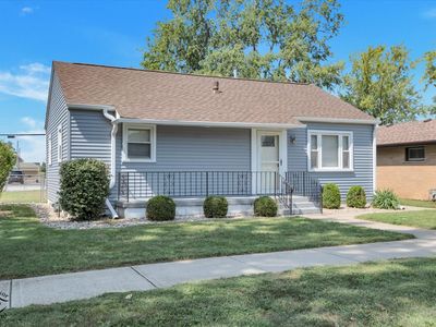 183 N Forest Ave