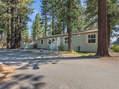 Property at 10100 Pioneer Trl Unit 17, Truckee, CA