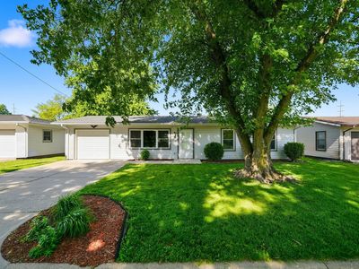 822 Melody Ln