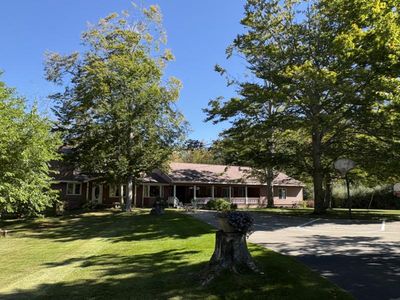 1070 N McConnell Rd