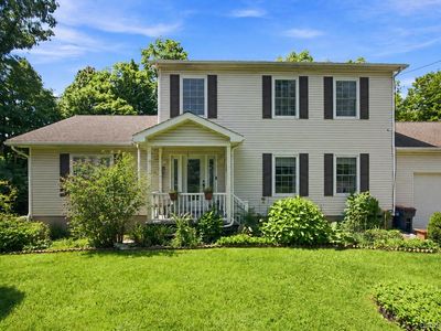 36 Hillside Avenue