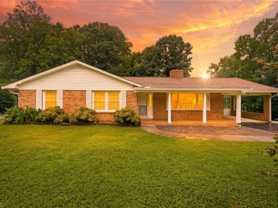 399 Wildwood Ln