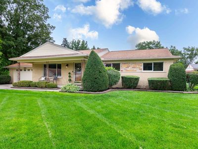 8428 Bellarine Dr