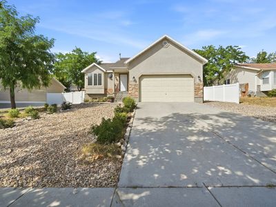 5782 S Stone Flower Way W