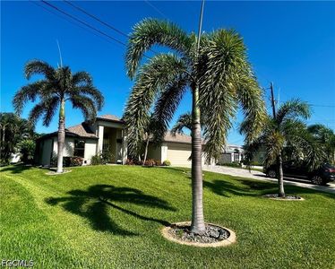 2552 SW 28th Ave