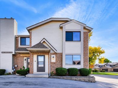 5600 Cambridge LANE #8