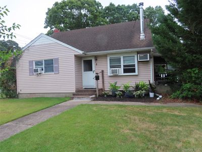 2 Seminole Drive