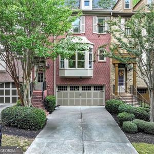 2606 Long Pointe