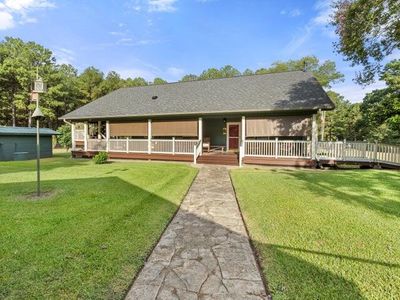 380 Arnold Dowden Rd