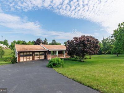 960 Furnace Hills Pike