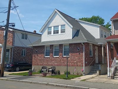 19 John Ave