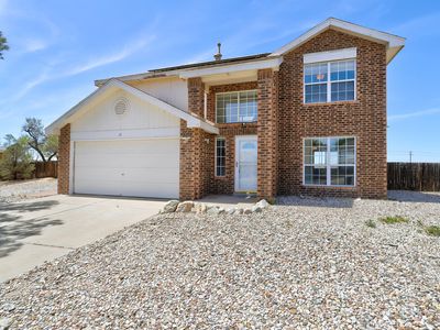 11 Apache Plume Rd