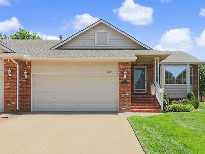 632 N Cedar Downs Ct