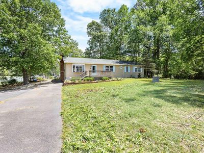51 Floral Dr